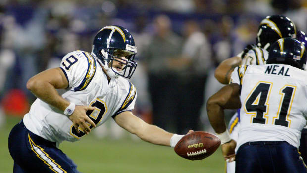 lorenzo neal chargers